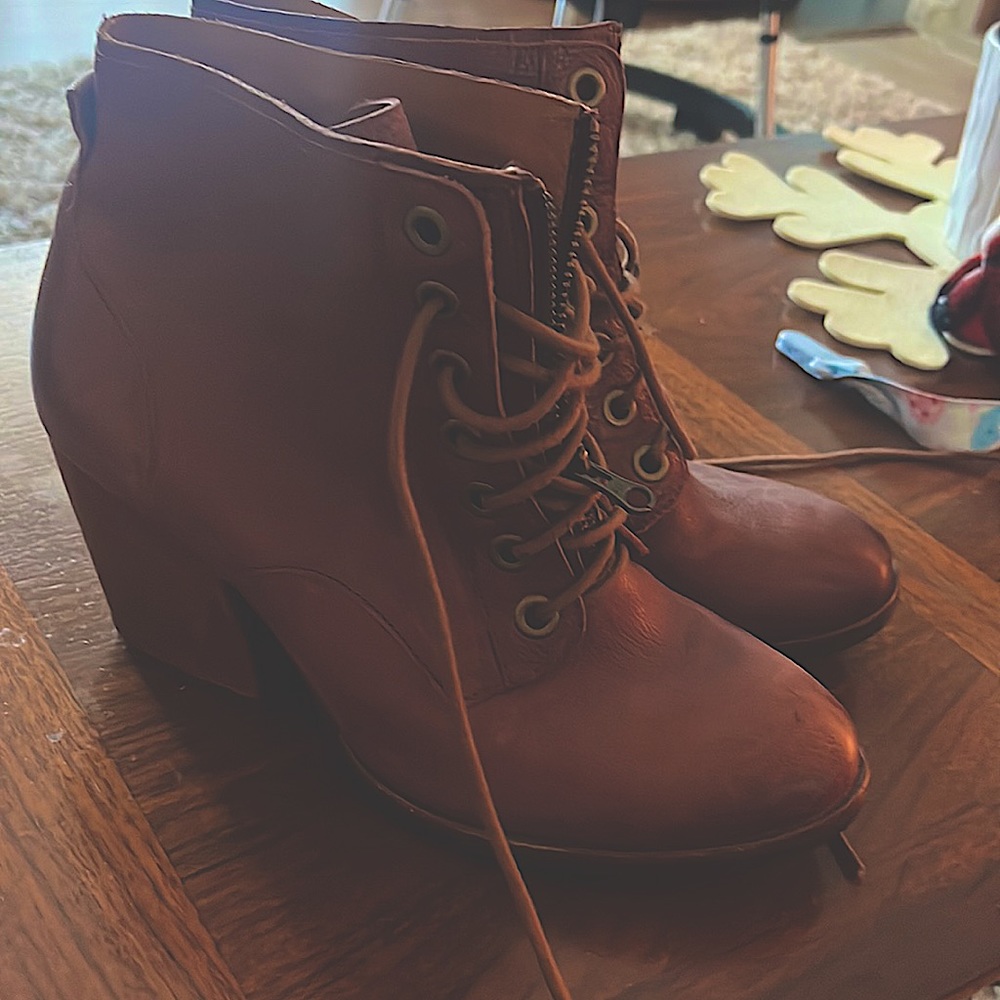 Kork-ease Kaplana leather lace and zip ankle boots